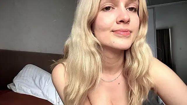 amandatalk on StripChat 