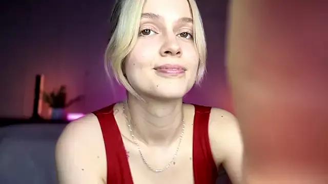 amandatalk on StripChat 