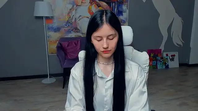 AnnisGreen on StripChat 