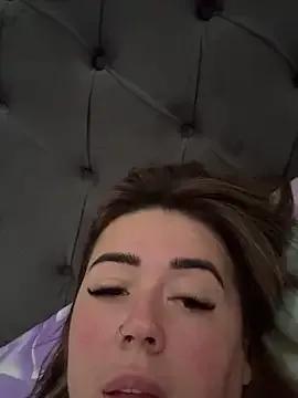 BadBitchClaudia — Pleasure me 