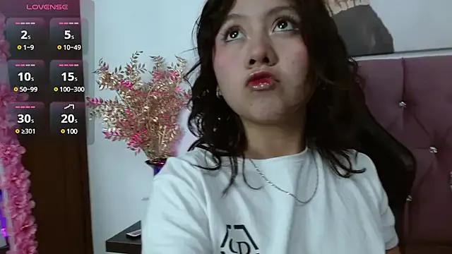 catalina_santana20 on StripChat 
