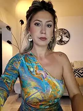 CelynaRoss — Naked