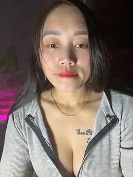 chipp-bong — Freechat on StripChat