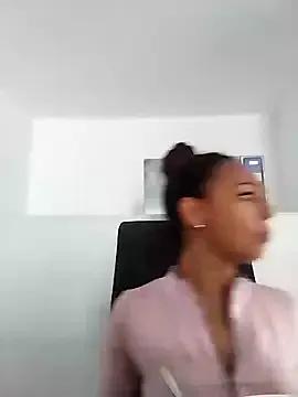DalayMoore on StripChat 