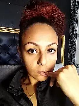 DalayMoore on StripChat