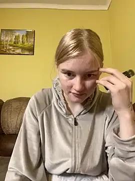 DaMa-1808 — Freechat on StripChat