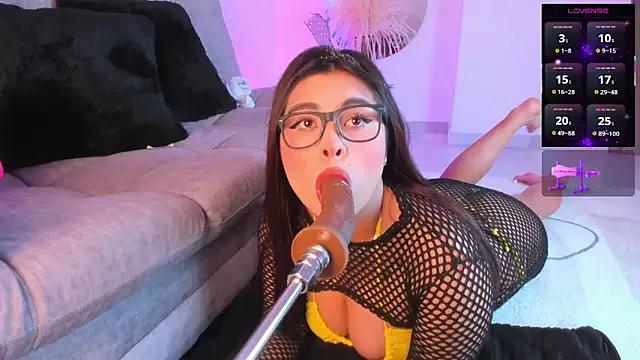 Danna_adams01 on StripChat 