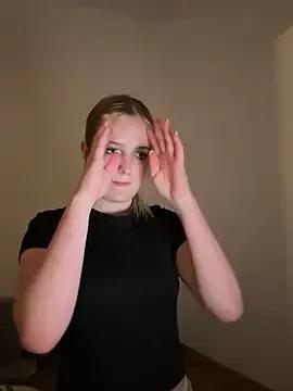 DieBlondeHannah — Topless Hand Squeeze on Boobs 
