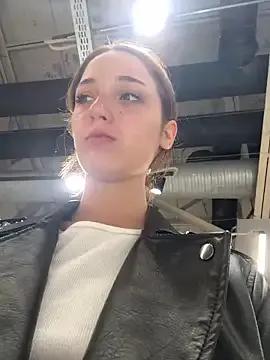 DollyTall — Destroy my pussy with 2 fingers in car