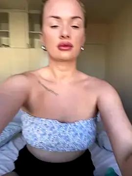 ElenaRebelle's avatar