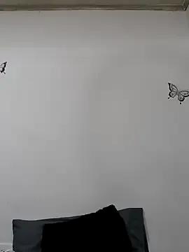 Emma-rose1 on StripChat