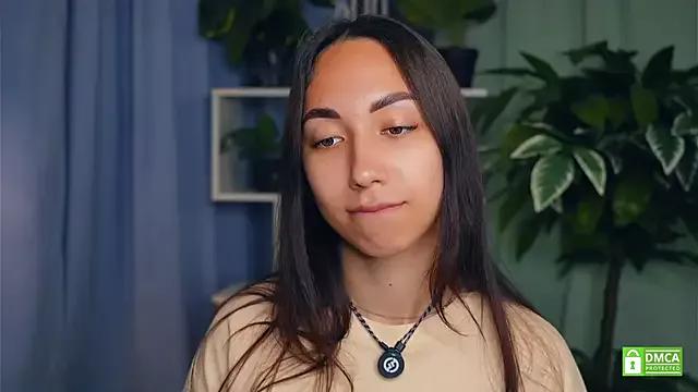 ErleneEggett on StripChat 
