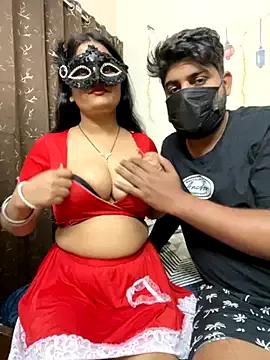 Horny_Riya_bHabhi — Nude dance in public