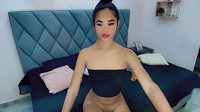 HottSalomee on StripChat 