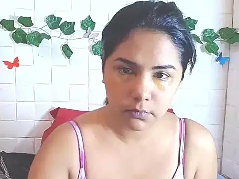 IndiaSexyStripper4u on StripChat 