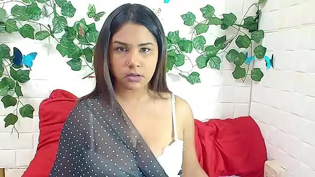 IndiaSexyStripper4u on StripChat 