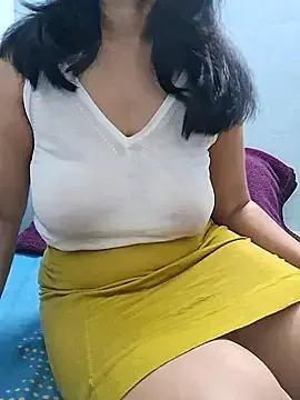 Jassi_Does on StripChat 