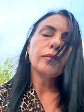 KimKelly13 — Fingers on the street, dad
