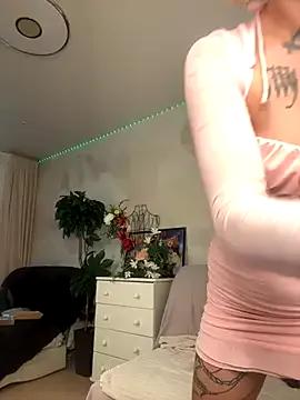 Lets_Fun — Private on StripChat