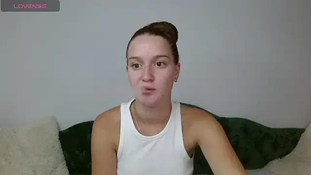 little__cut1e on StripChat