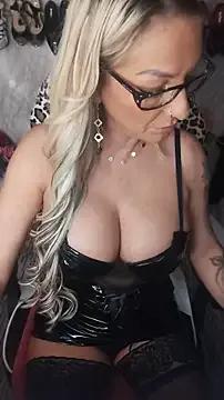 Luiza_Hammer's avatar