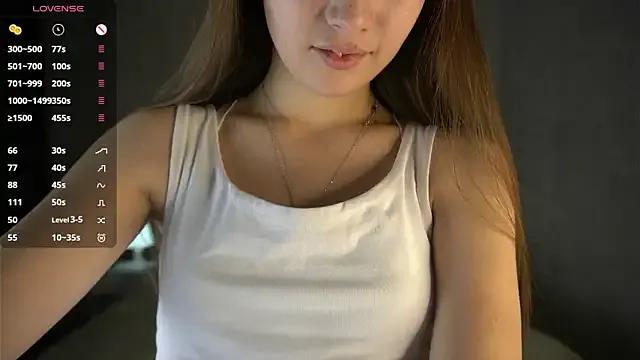 LynetteDanley — Suck my finger with saliva