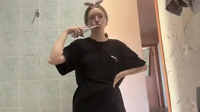 MargarettNewbie — spank my ass x5