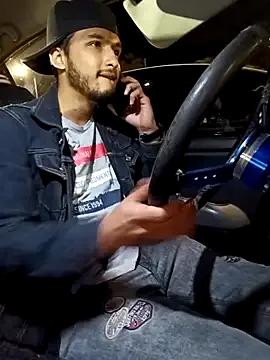 mosmar_20 — Mostrar pezones duros 