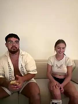 MrAndMrsSavage — Flash boobs