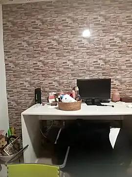 queemking on StripChat 