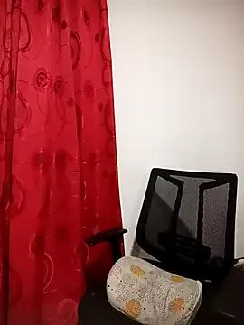 queemking on StripChat 
