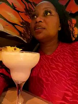 RoyalVibeXO — Hey! Chill with me