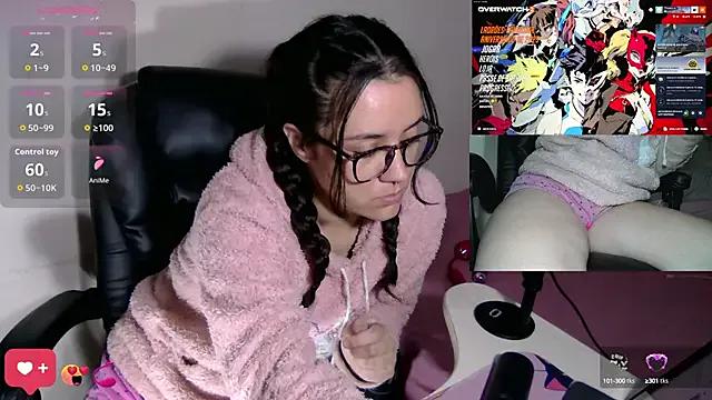 sobresalinaa — tirar o shortinho bem sexy