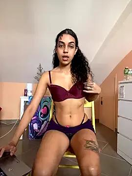 Sora_pasquale — Lush In Figa, SHOW pussy + 2 min CTRL