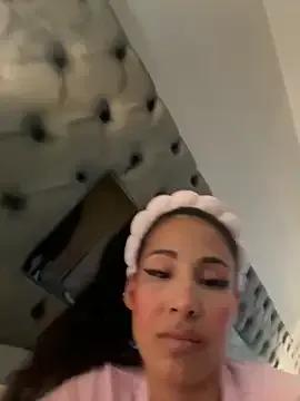 Stella_dauergeil — Big big titts