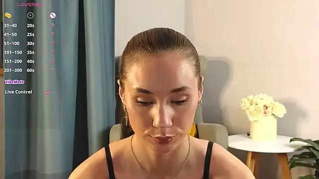 too_sexxxy on StripChat 