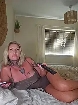 YourMommyBlair's avatar